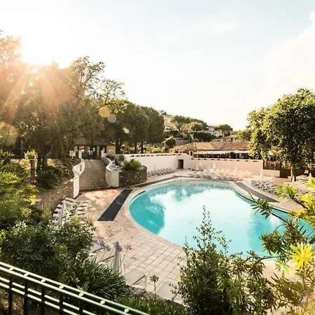 Апартаменты Les Bastides Aux Restanques Du Golfe De St Tropez - Maeva - Bastide 3 Pieces 6 Personnes Vue - Prestige - Super Mae-0266 Гримо